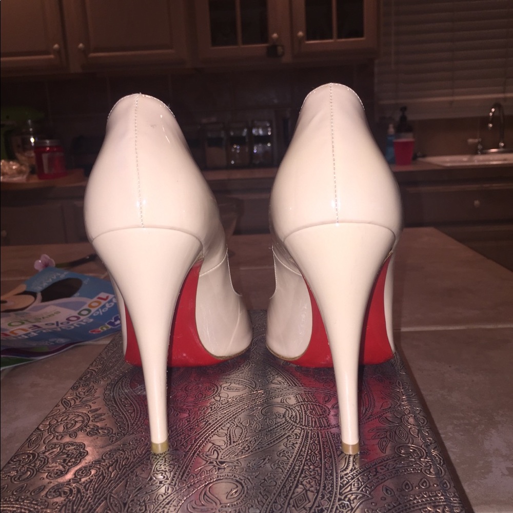 Authentic Christian louboutin